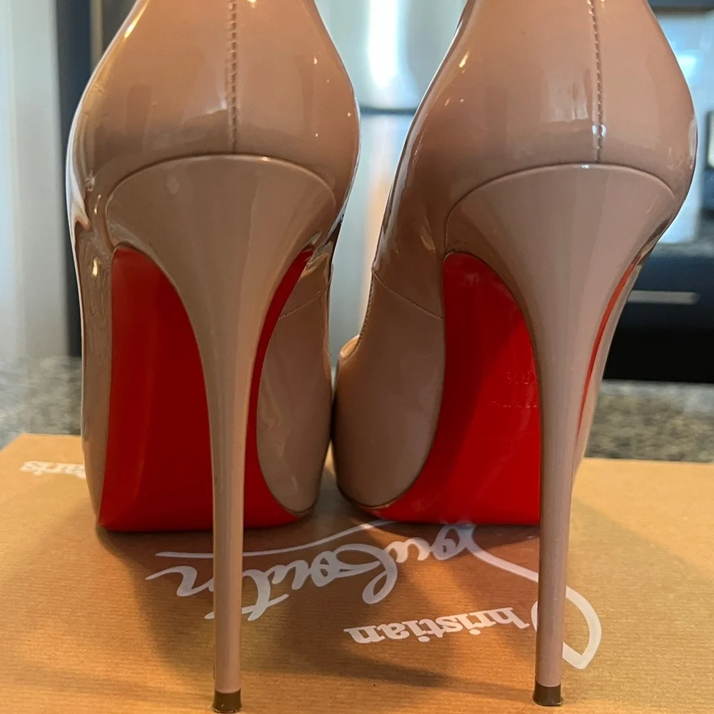 Christian Louboutin Beige and Red Stiletto Heels - Picture 4 of 10
